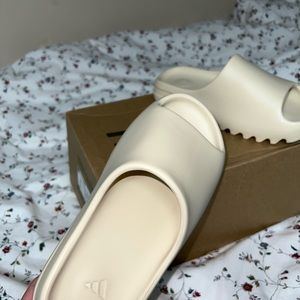 Yeezy slide bone